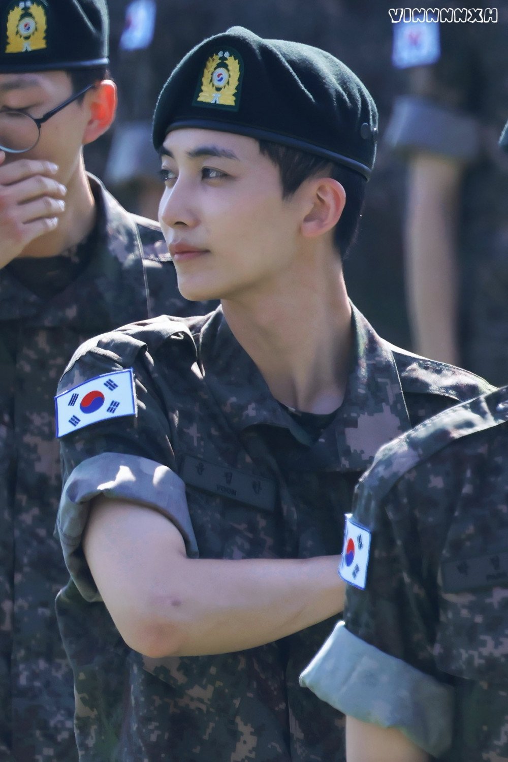 Jeonghan ceremony image 7