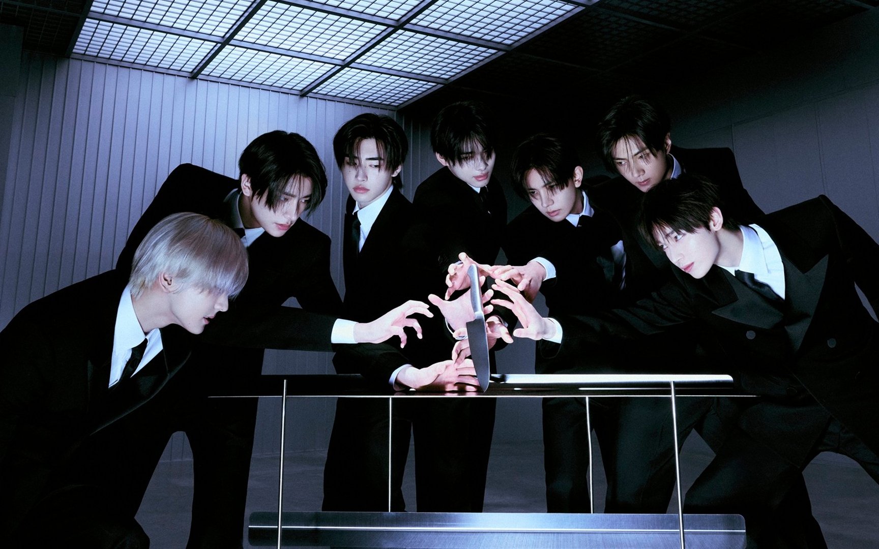 ENHYPEN hits 2.18 million pre-orders for 'DESIRE: UNLEASH'