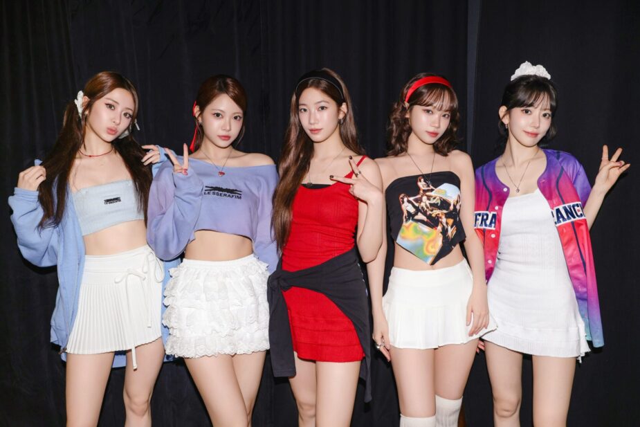 LE SSERAFIM performance