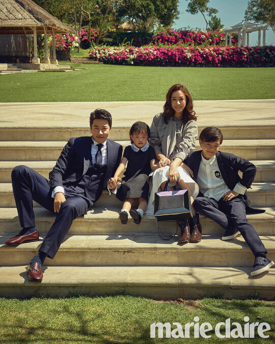 Kwon Sang Woo and Son Tae Young family photo 2018