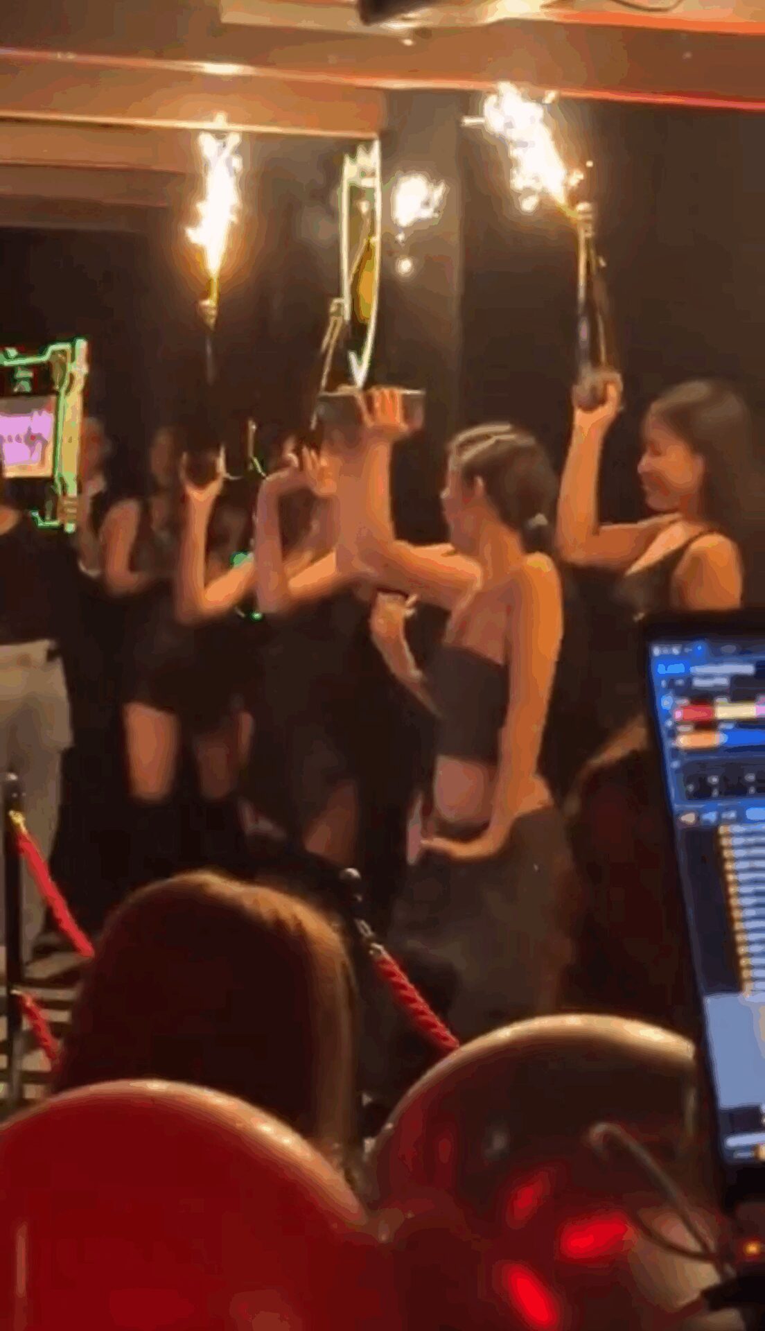 Jennie club sparklers