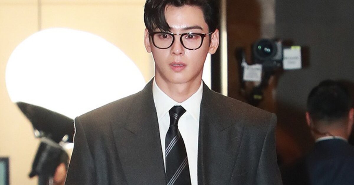 Marithé François Girbaud pulls Eunwoo content