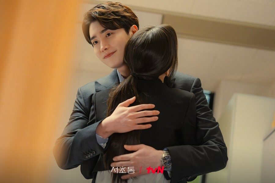 Lee Jong Suk in “Law and the City”