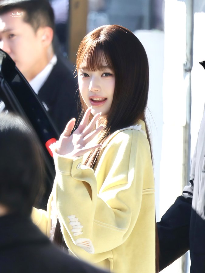 Jang Wonyoung at BARRIE event