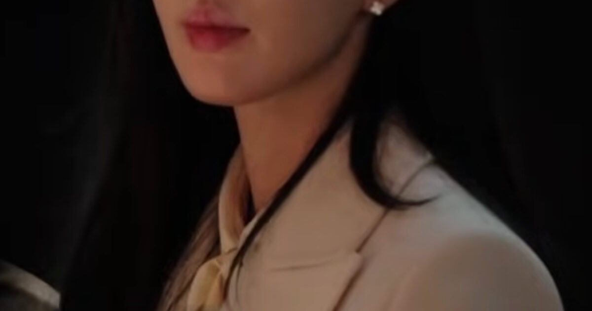 Ryu Si Won Instagram Post