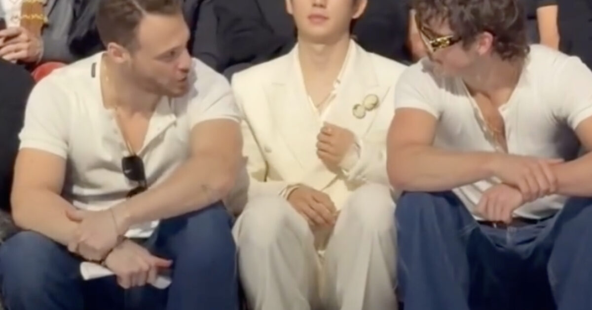 Jung Hae In at Dolce & Gabbana FW 2026