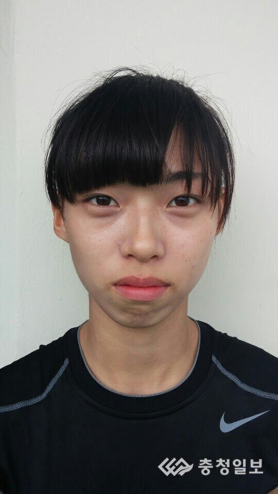 Kim Min Gee past photo