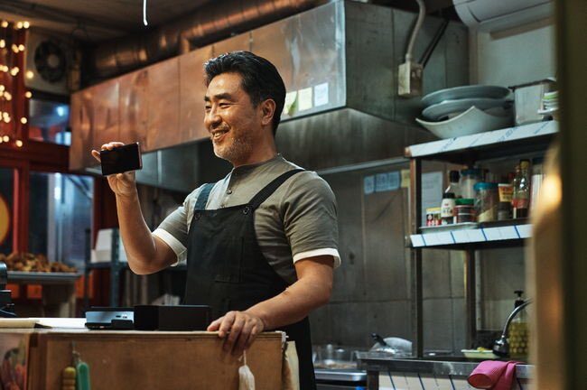 Ryu Seung Ryong in Moving