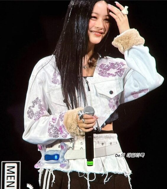 NewJeans’ Hanni at ComplexCon | _theqoo_