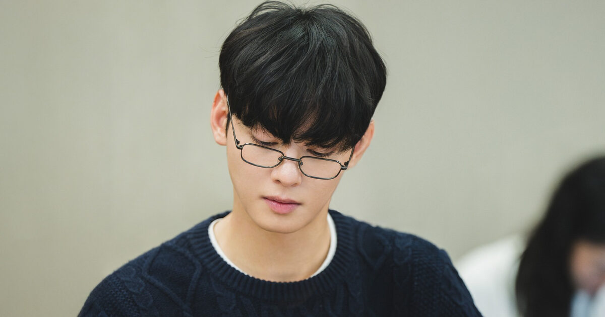 Cha Eunwoo and cast stills from *The WONDERfools*