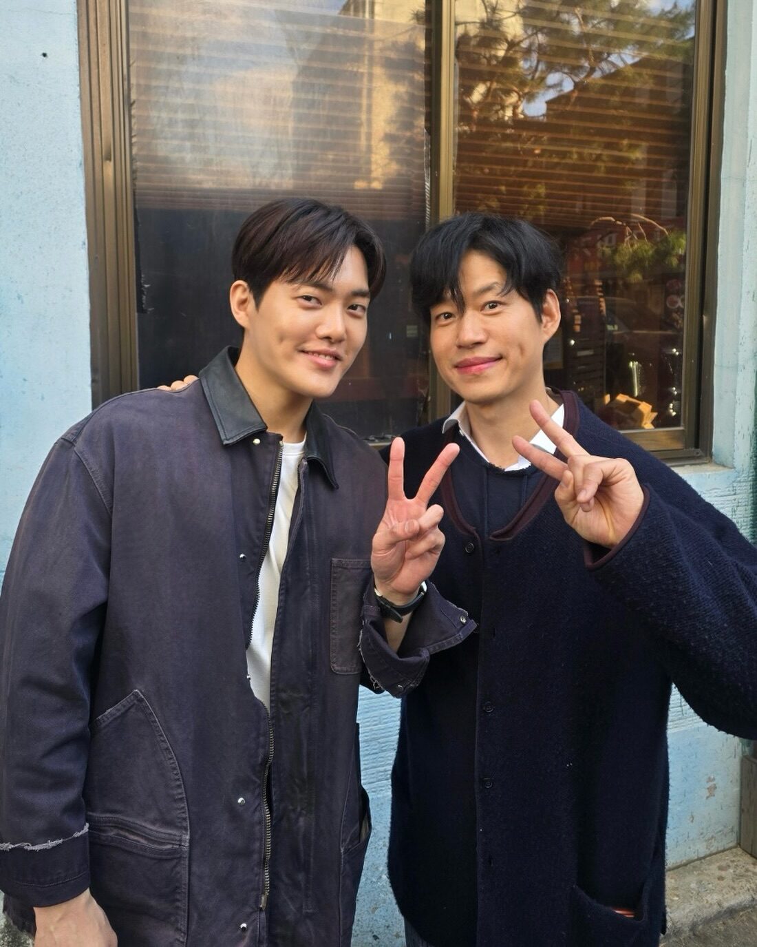 Kim Gun Woo (left) and Yoo Jun Sang (right) | @musical_swingdays/Instagram