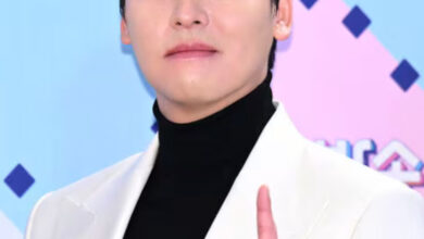 Lee Jang Woo and the sundae soup restaurant