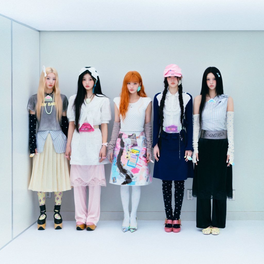 ILLIT Press Start concert