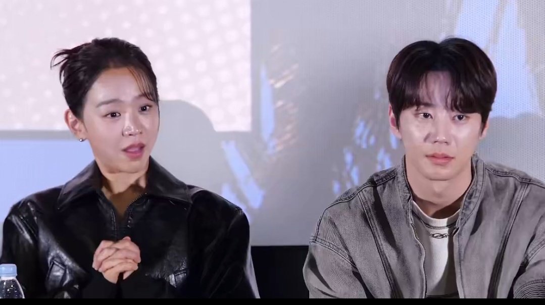 Shin Hye Sun and Lee Jun Young at Press Conference