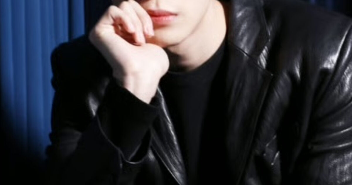 Choo Young Woo idol performance