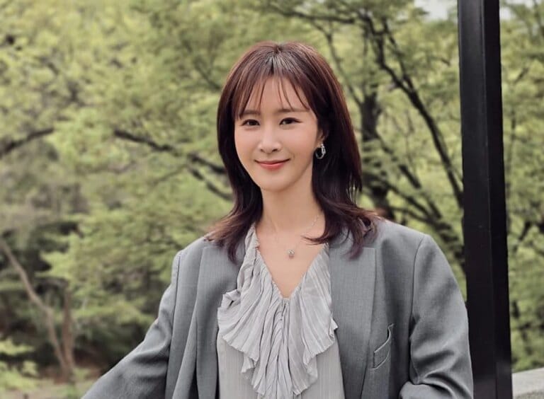 Girls' Generation's Yuri showcases stylish 2,000 KRW sunglasses on I Live Alone