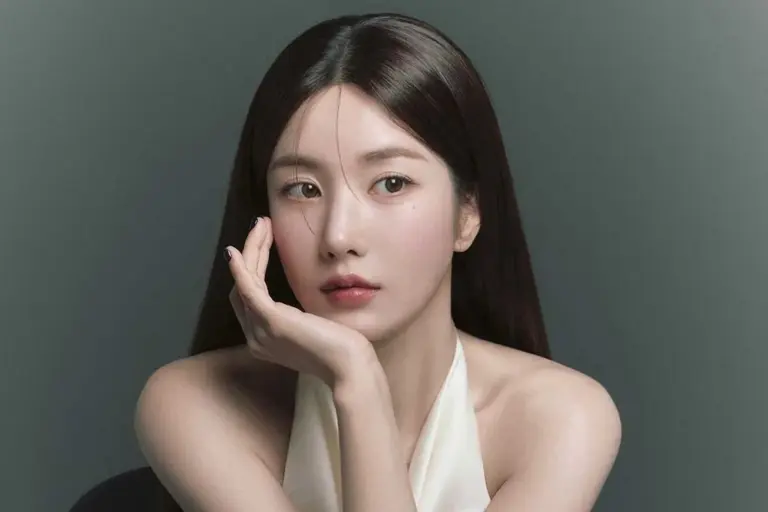Kwon Eunbi leads first OST for KBS2 drama Love Is Coming