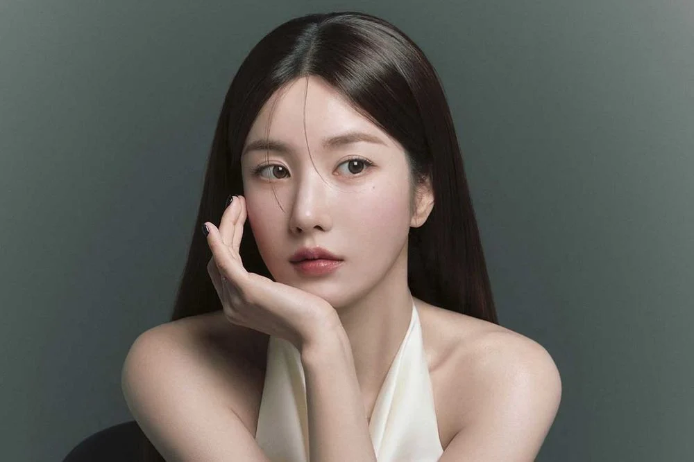 Kwon Eunbi leads first OST for KBS2 drama Love Is Coming