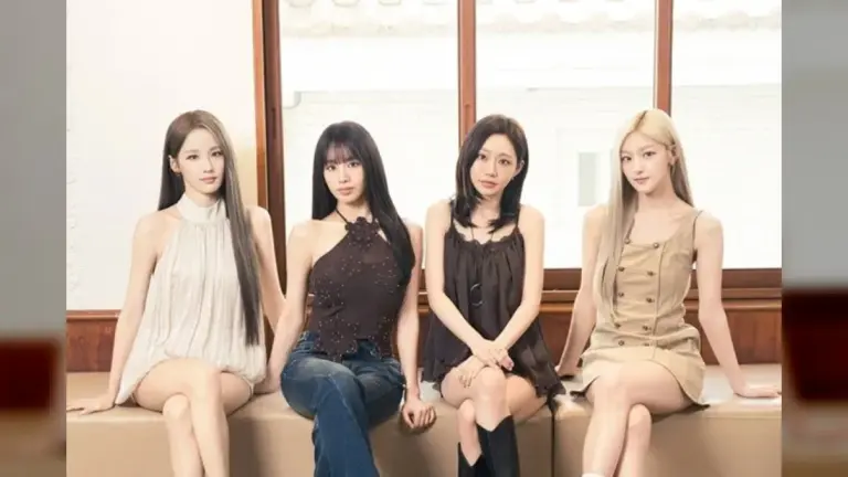 KISS OF LIFE members meeting press at a Gangnam café