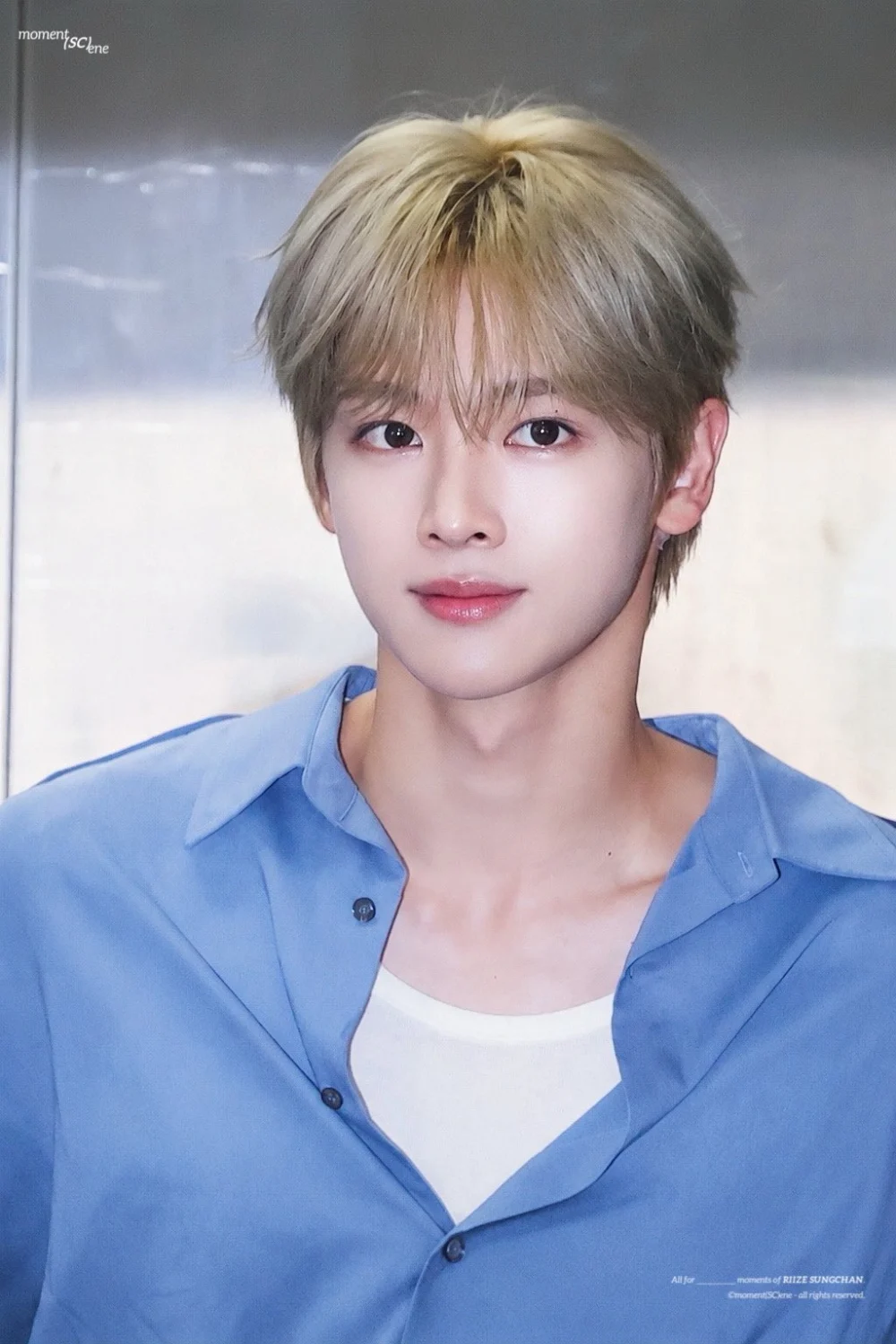 Twitter post from sungchan pics showing Blonde Sungchan captioned